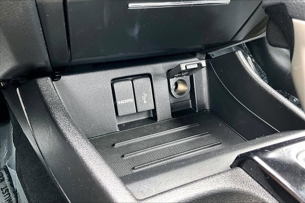 Used 2015 Honda Civic SE image 32