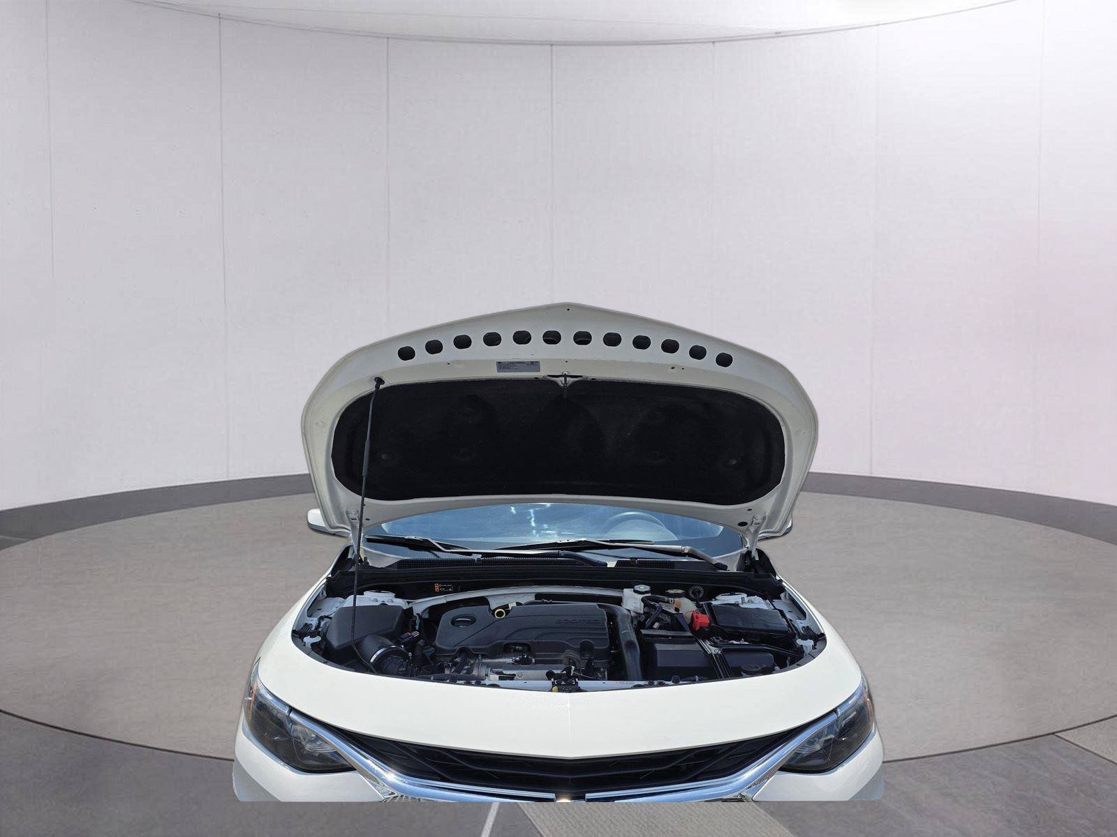 Used 2024 Chevrolet Malibu LT FWD image 17