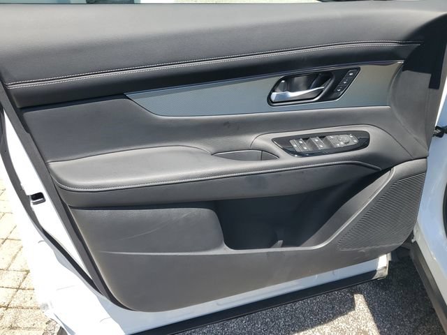 Certified 2025 Nissan Murano SL w/ Cargo Package AWD/4WD image 27