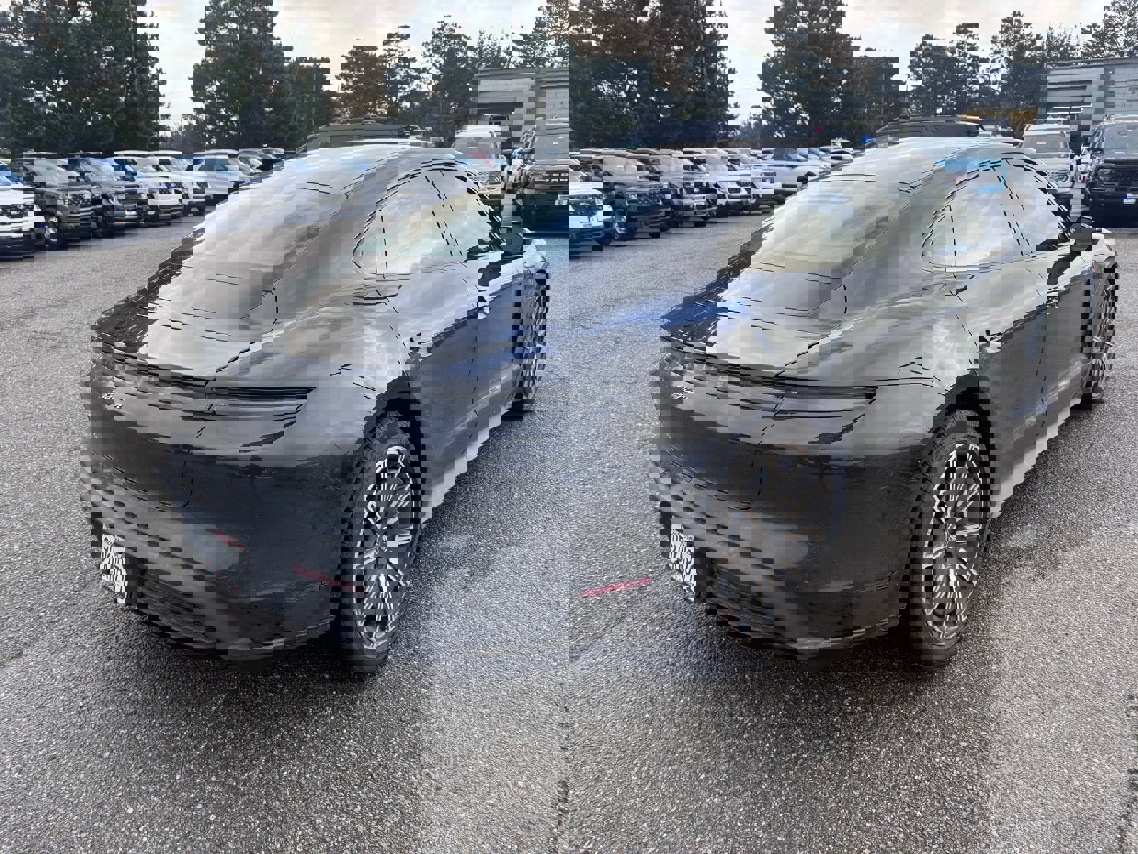 Used 2021 Porsche Taycan image 6