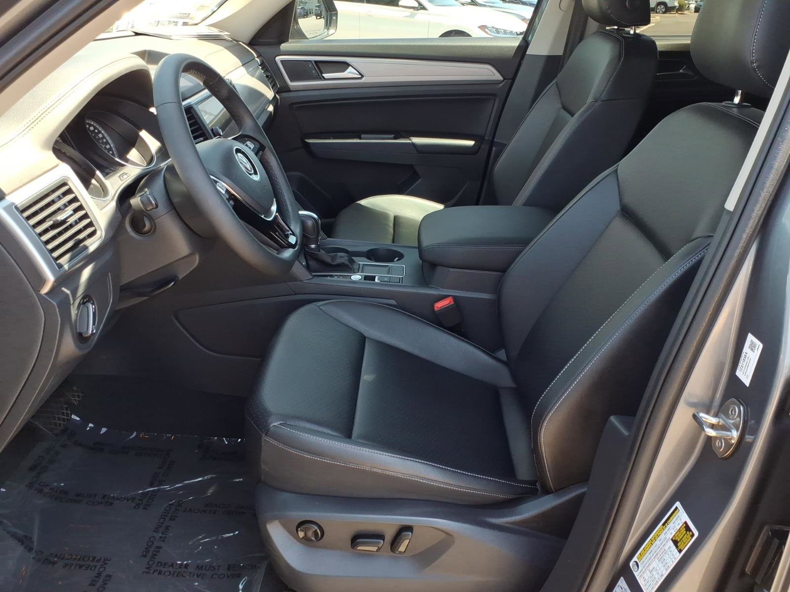 Used 2019 Volkswagen Atlas SE FWD image 19