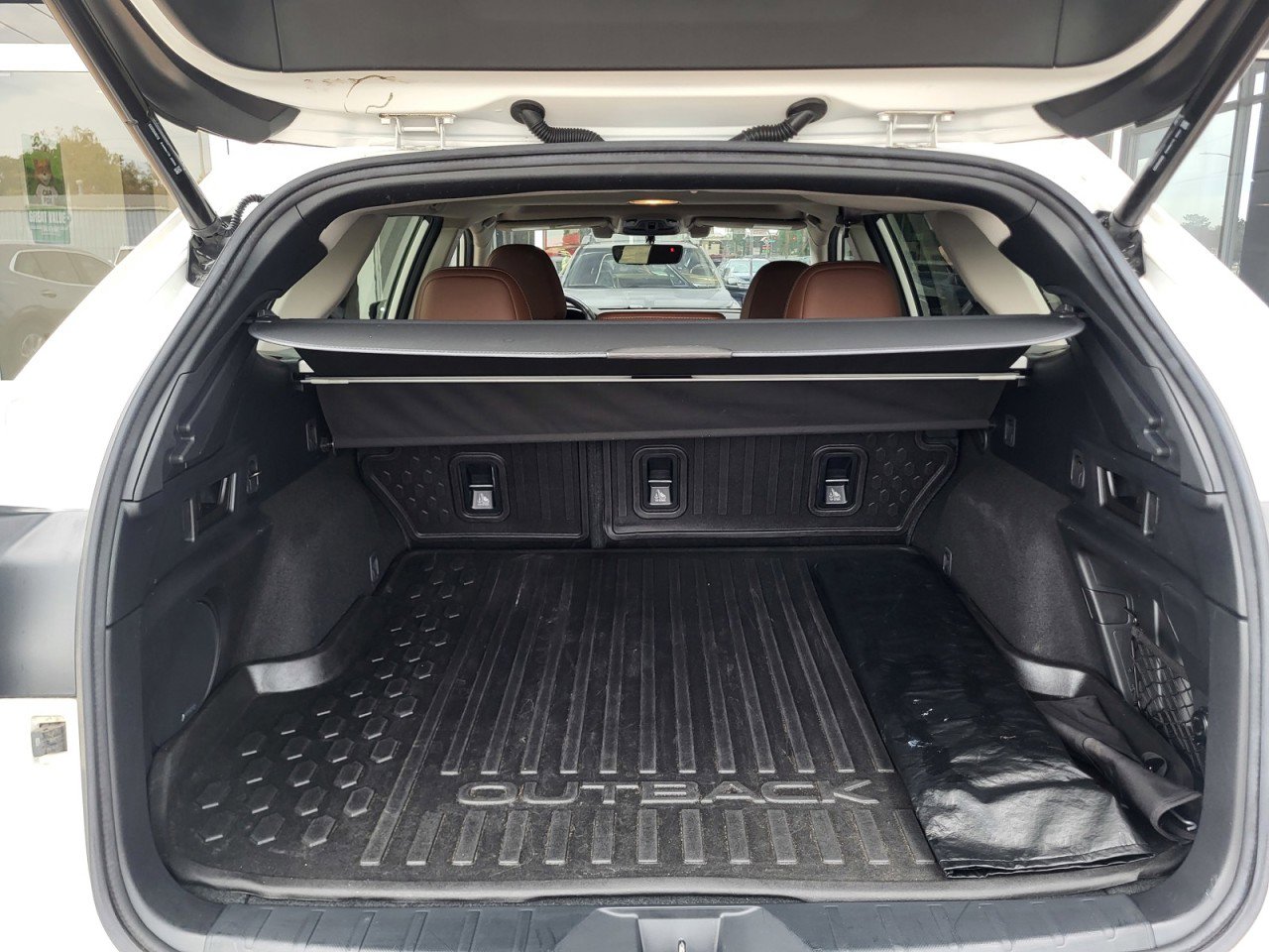 Used 2022 Subaru Outback Touring XT image 18