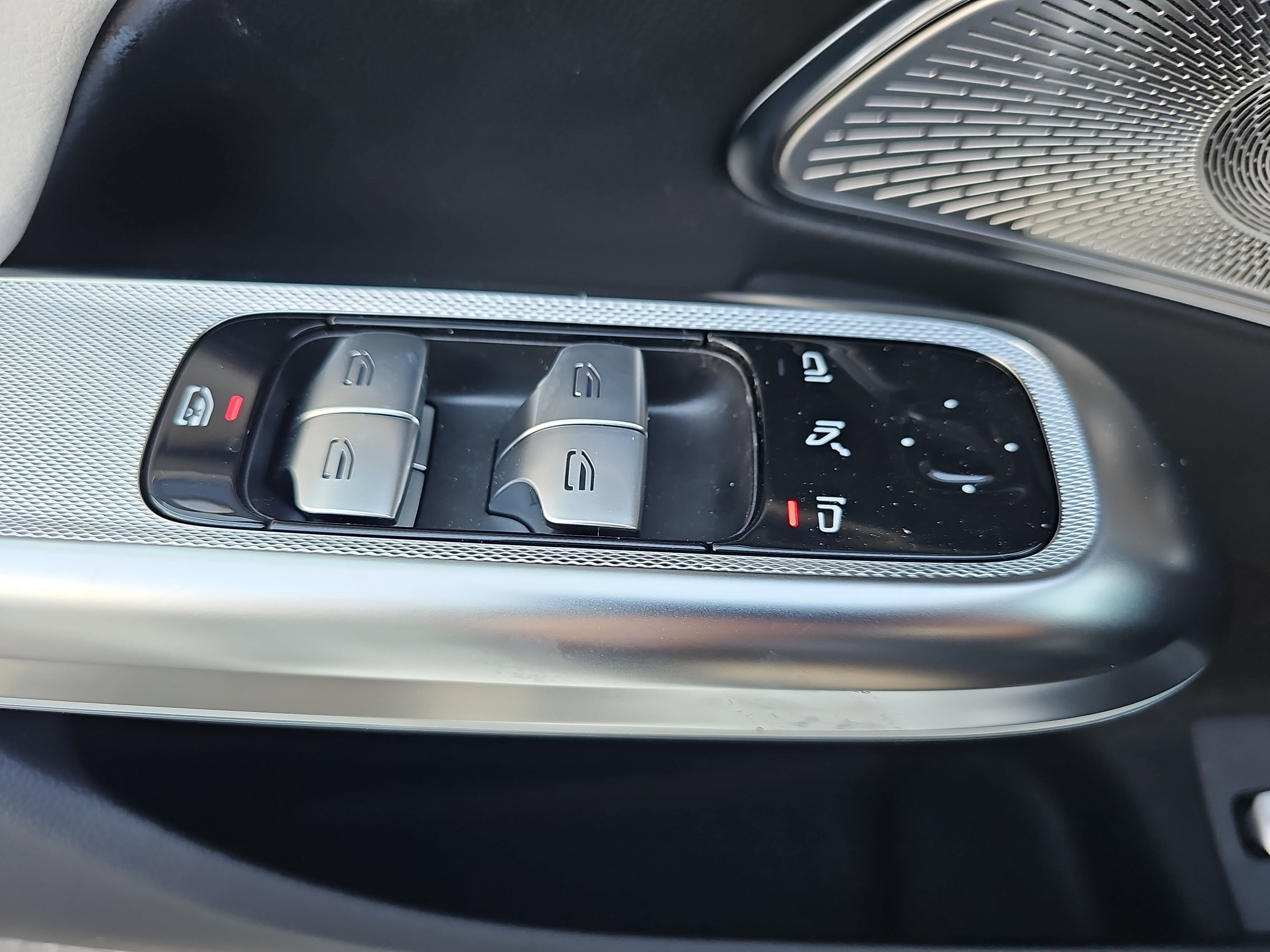 New 2026 Mercedes-Benz E 350 4MATIC Sedan image 29