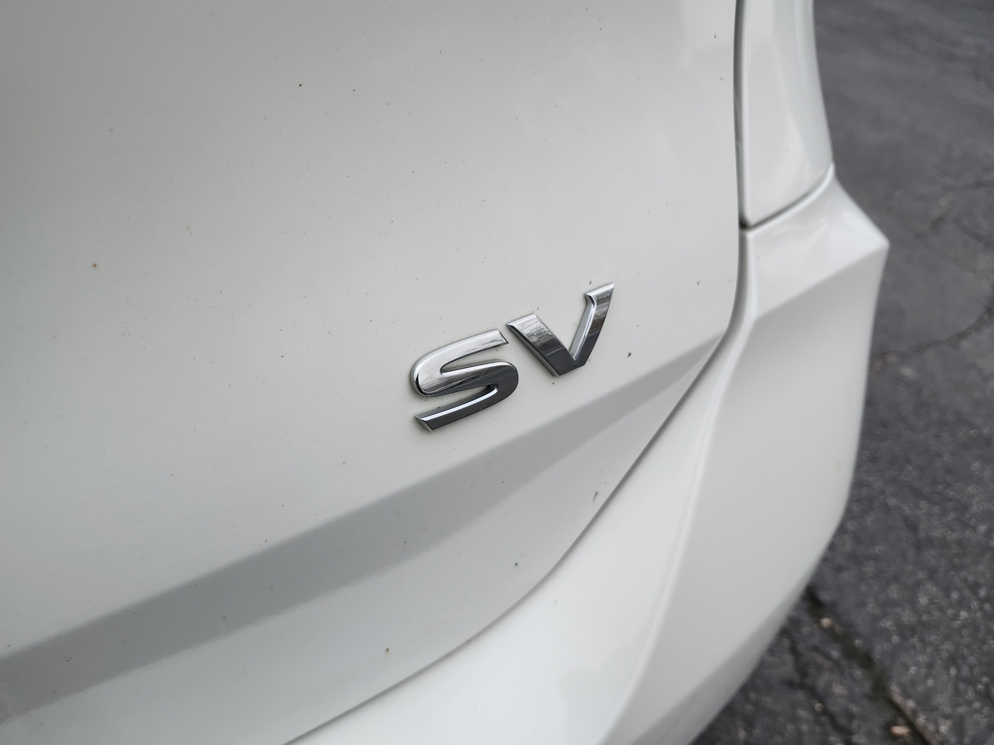 Used 2018 Nissan Rogue SV image 22