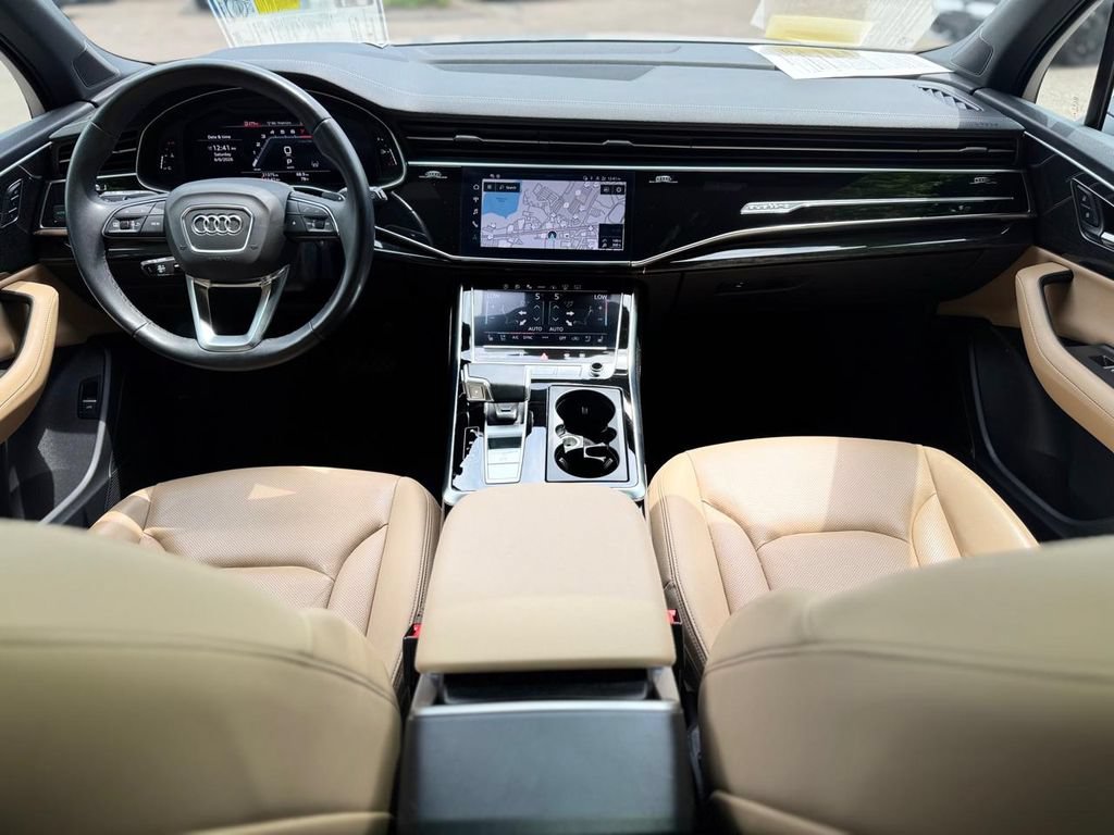 Used 2023 Audi Q7 3.0T Prestige w/ Prestige Package AWD/4WD image 24
