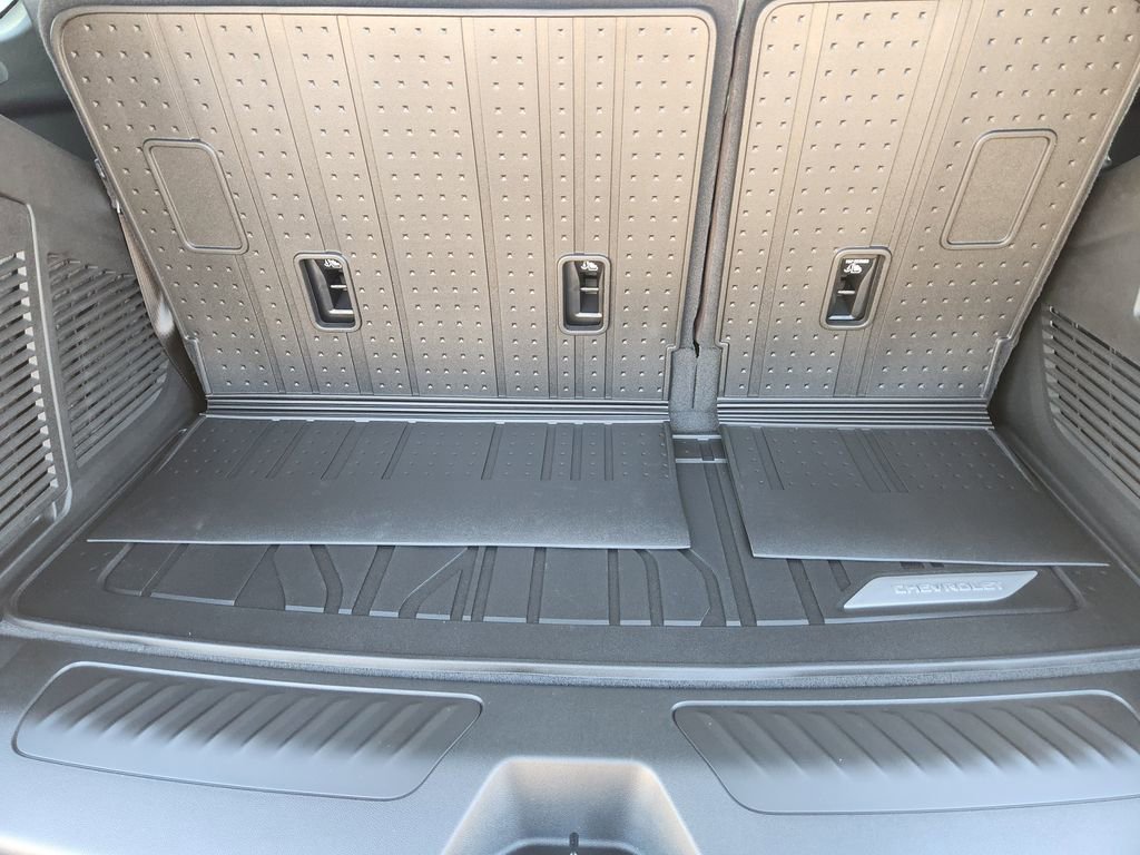 New 2026 Chevrolet Tahoe LS image 21