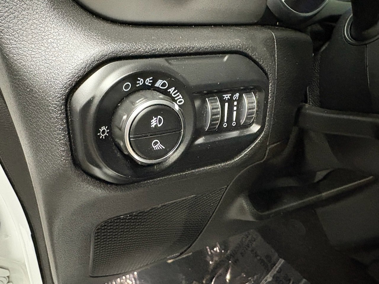 Used 2021 Jeep Gladiator Sport w/ Quick Order Package 24Q 80Th image 13