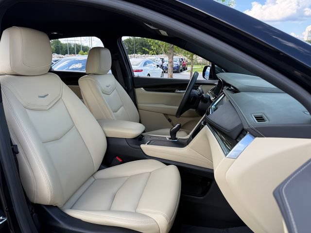 Used 2017 Cadillac XT5 FWD image 29