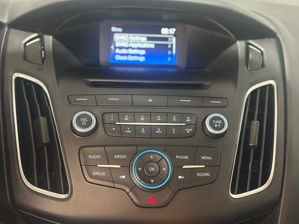 Used 2016 Ford Focus SE w/ Equipment Group 201A image 17