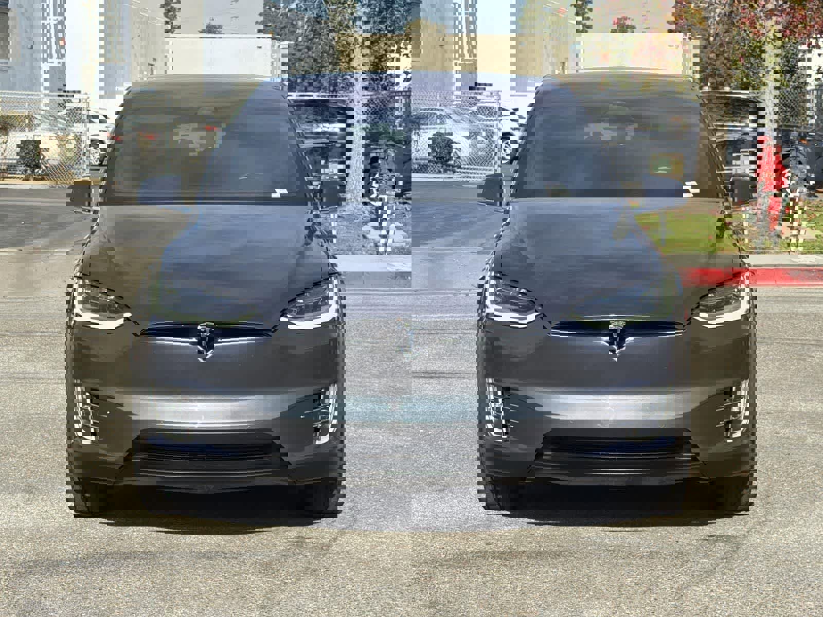 Used 2020 Tesla Model X Long Range image 2