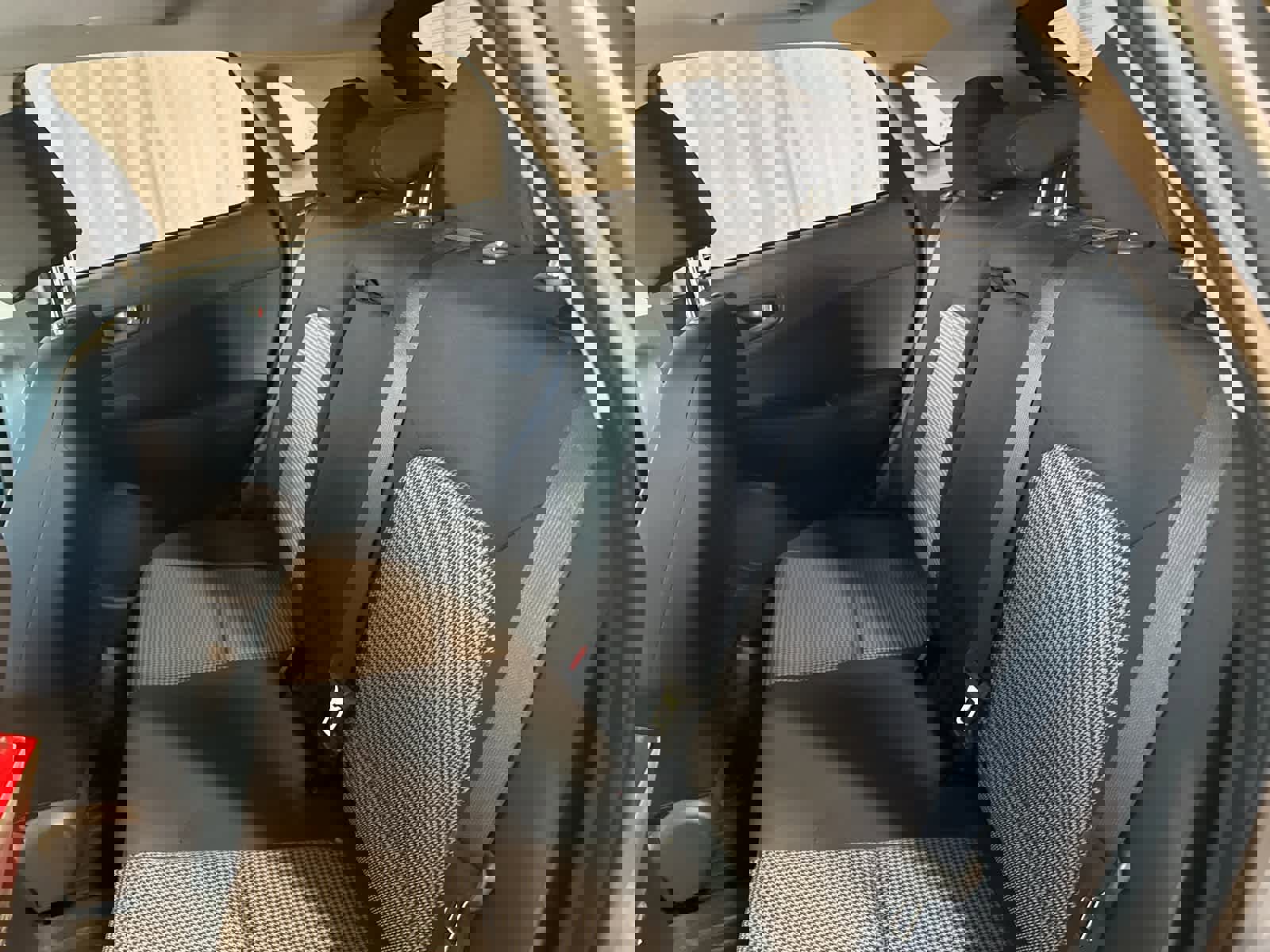 Used 2019 Hyundai Kona SEL w/ SEL Tech Package 02 image 16