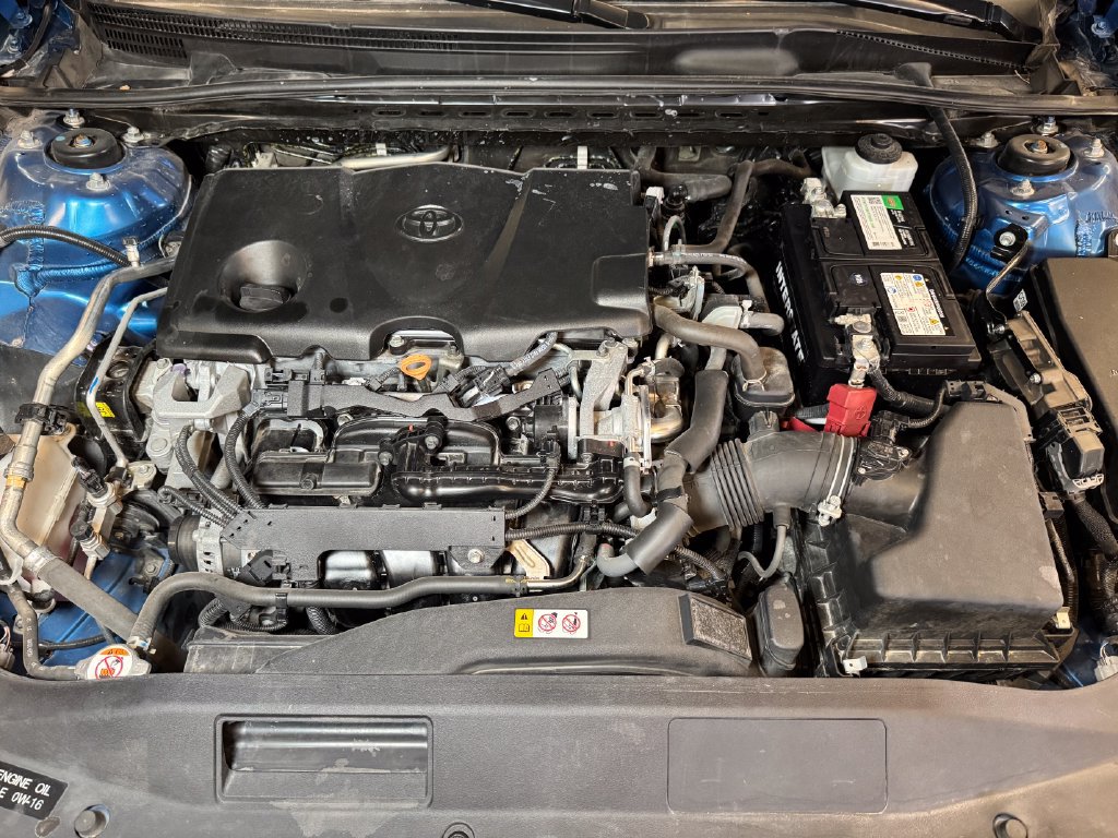 Used 2019 Toyota Camry SE FWD image 23