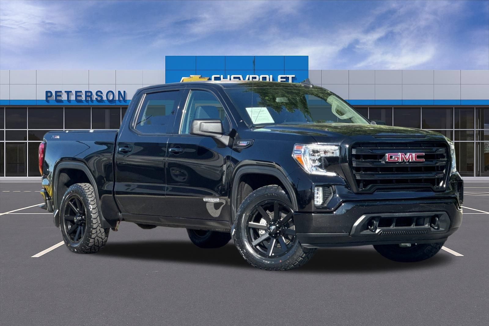 Certified 2020 GMC Sierra 1500 Elevation w/ Elevation Value Package AWD/4WD image 2