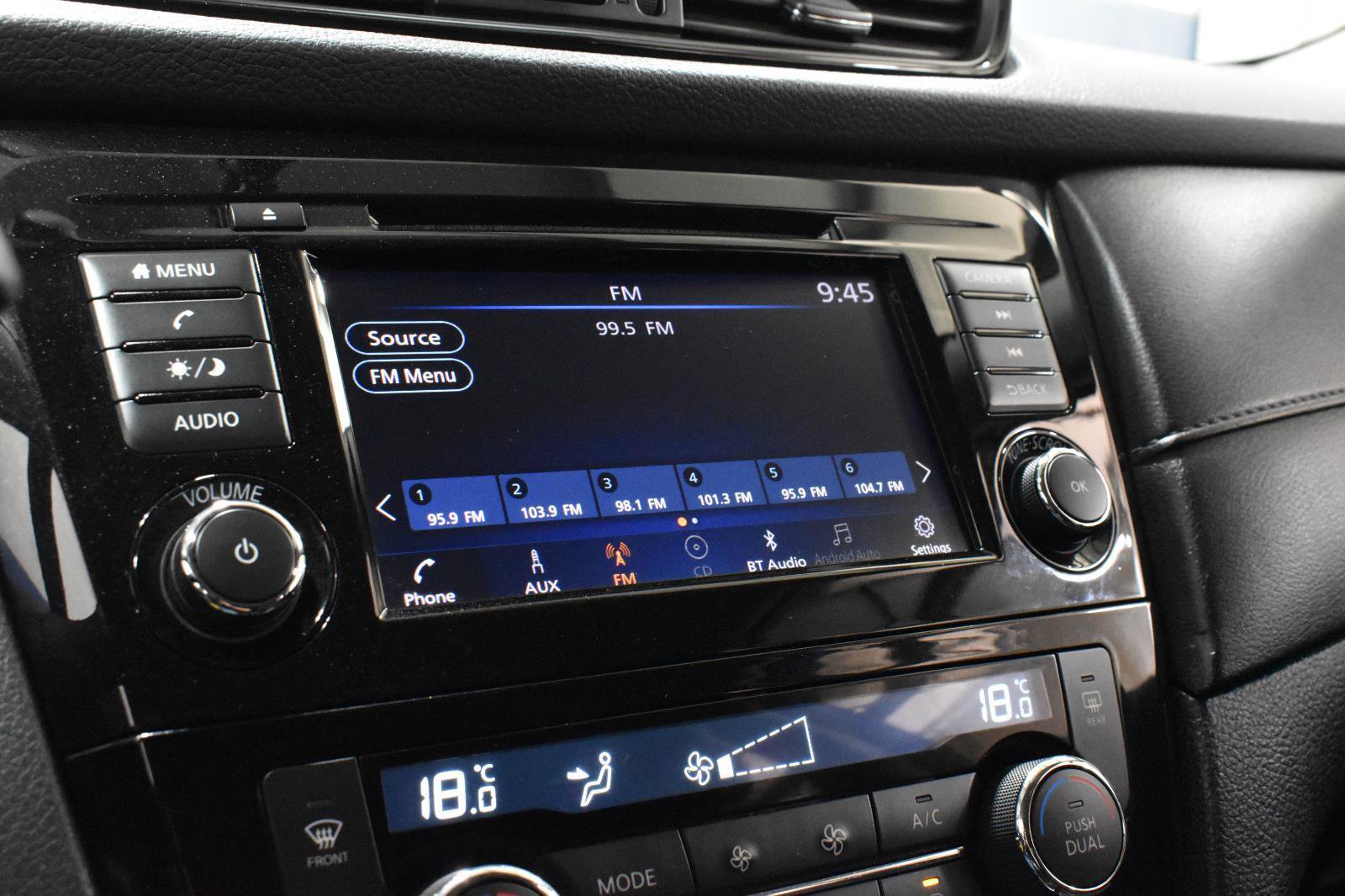 Used 2019 Nissan Rogue S image 15