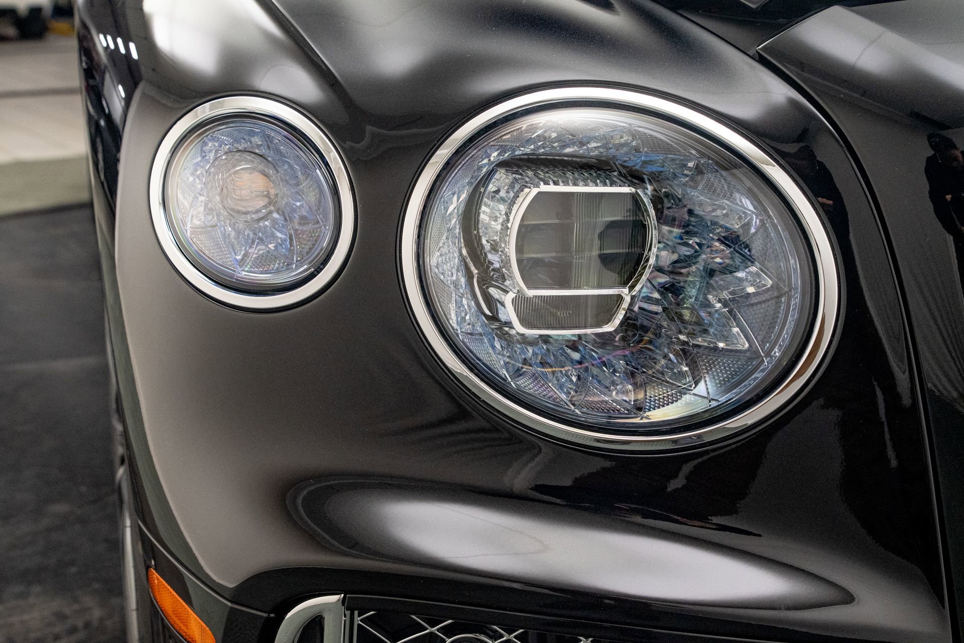 New 2026 Bentley Flying Spur Plug-In Hybrid image 45