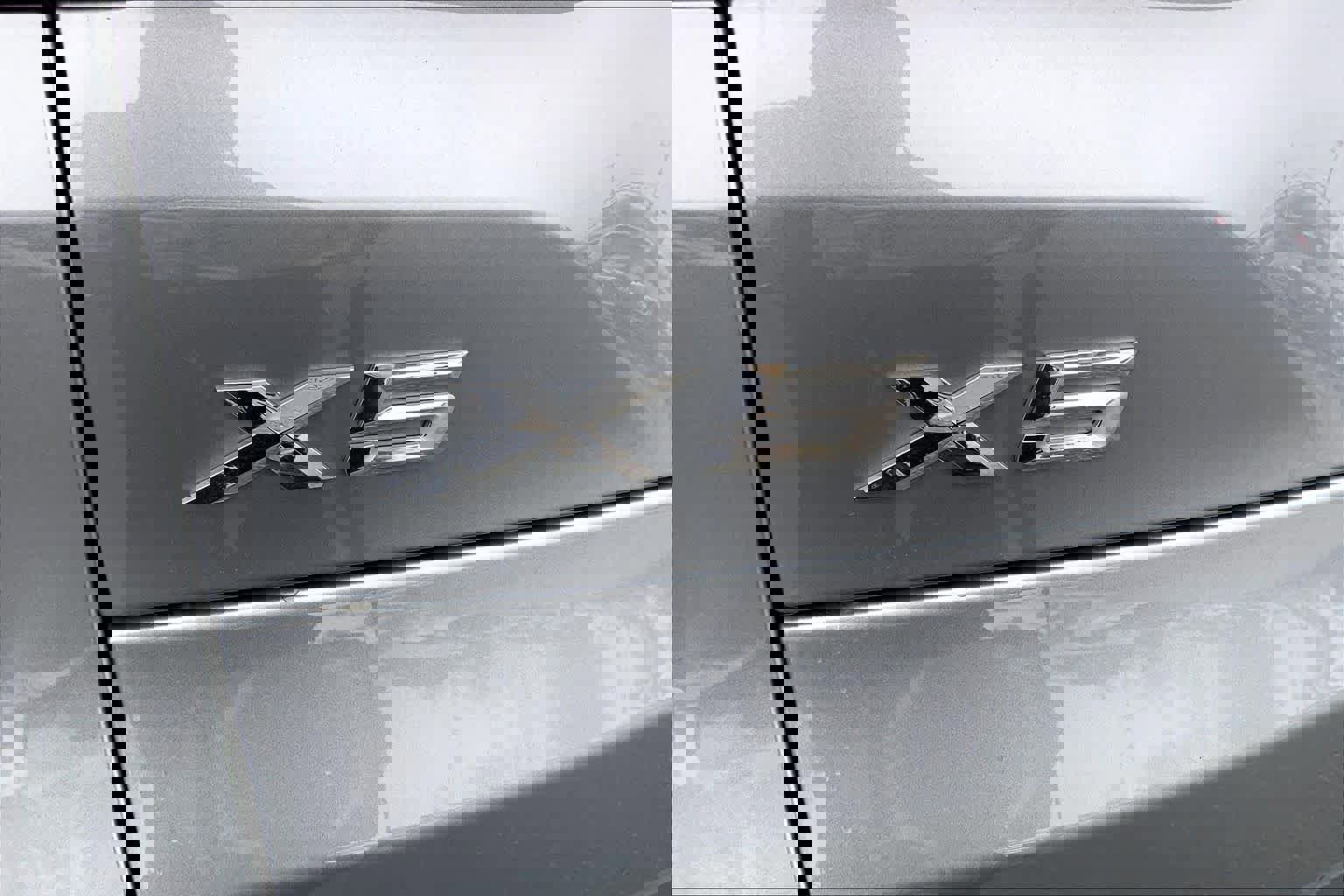 Certified 2024 BMW X5 xDrive40i w/ Premium Package image 9