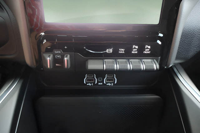 New 2026 RAM 3500 Big Horn AWD/4WD image 23