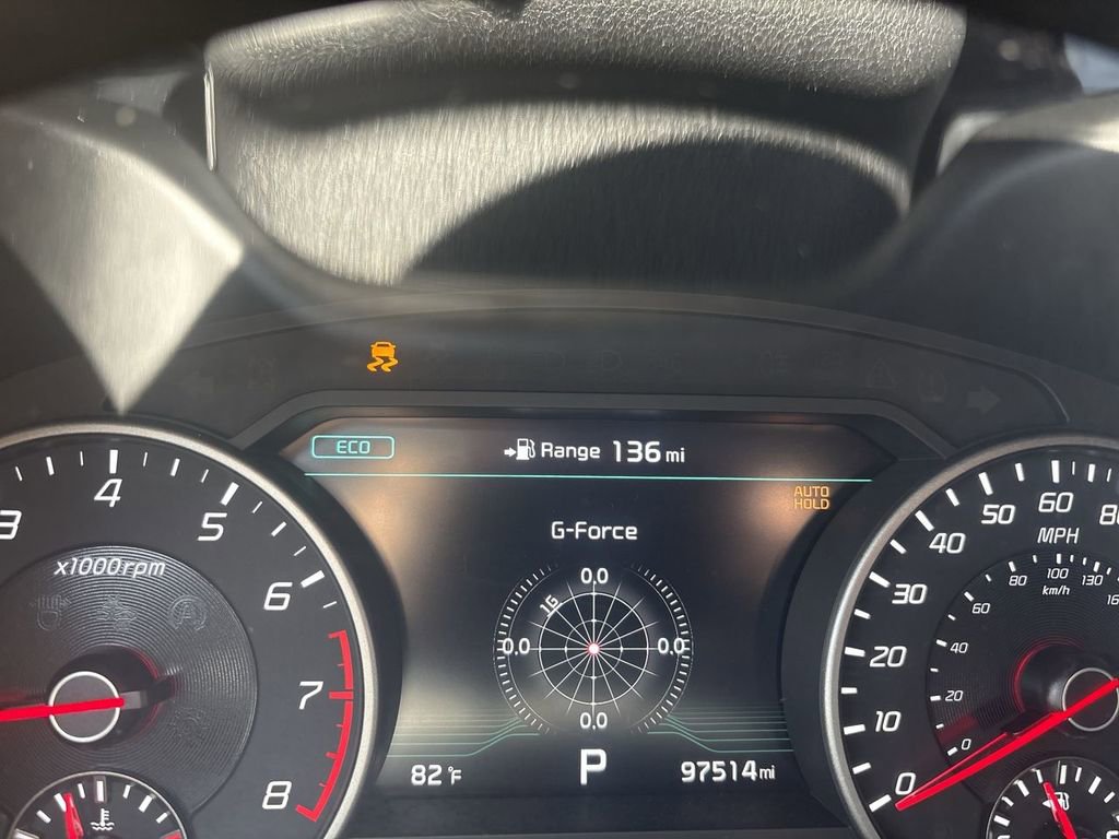 Used 2018 Kia Stinger GT1 RWD image 11