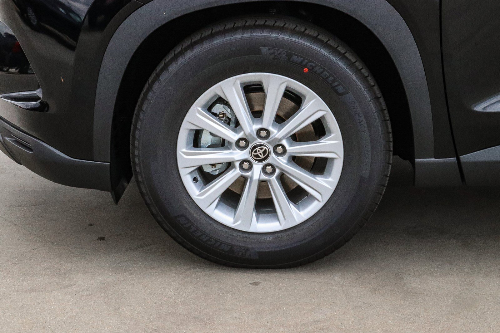 New 2026 Toyota Grand Highlander FWD image 9