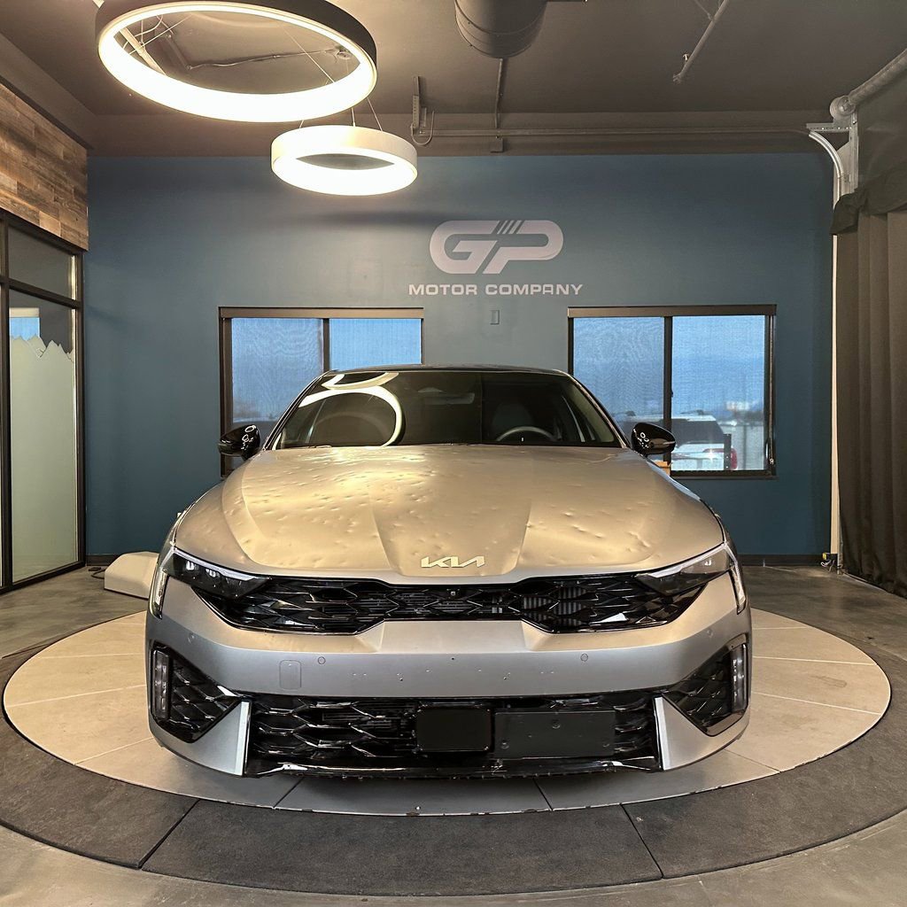 Used 2025 Kia K5 GT w/ GT1 Package FWD image 8