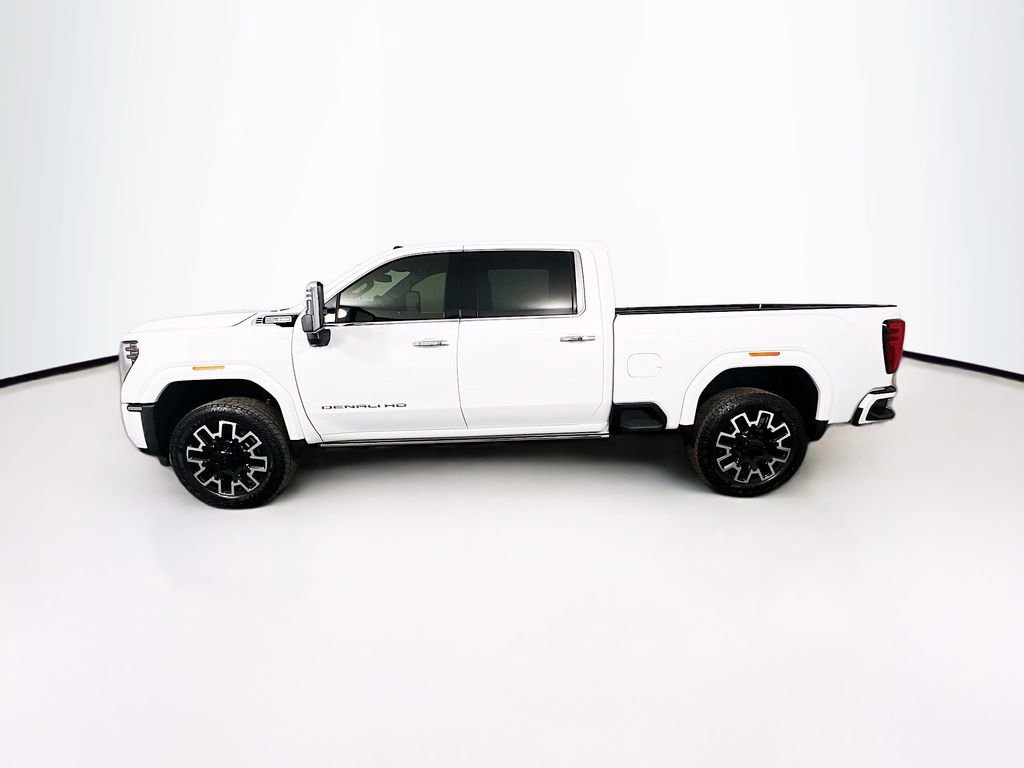 Certified 2025 GMC Sierra 2500 Denali image 4