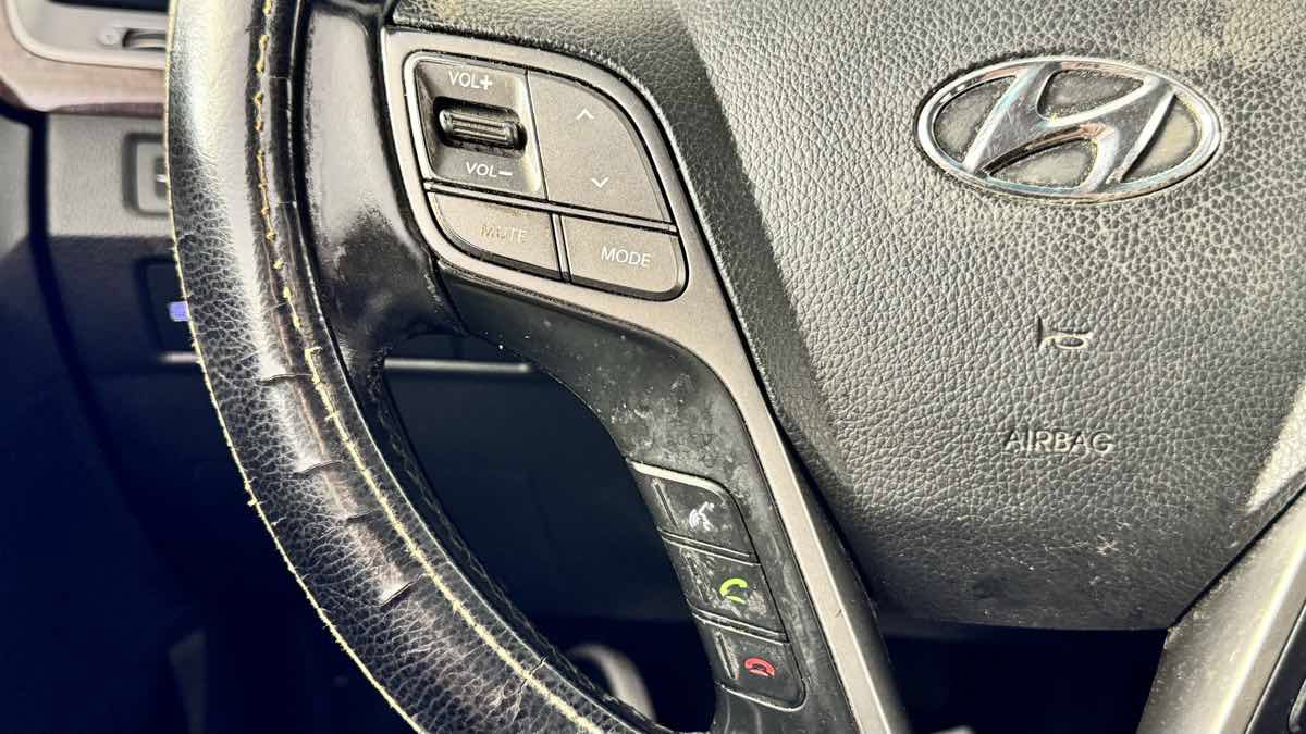 Used 2013 Hyundai Santa Fe Sport 2.0T FWD image 17