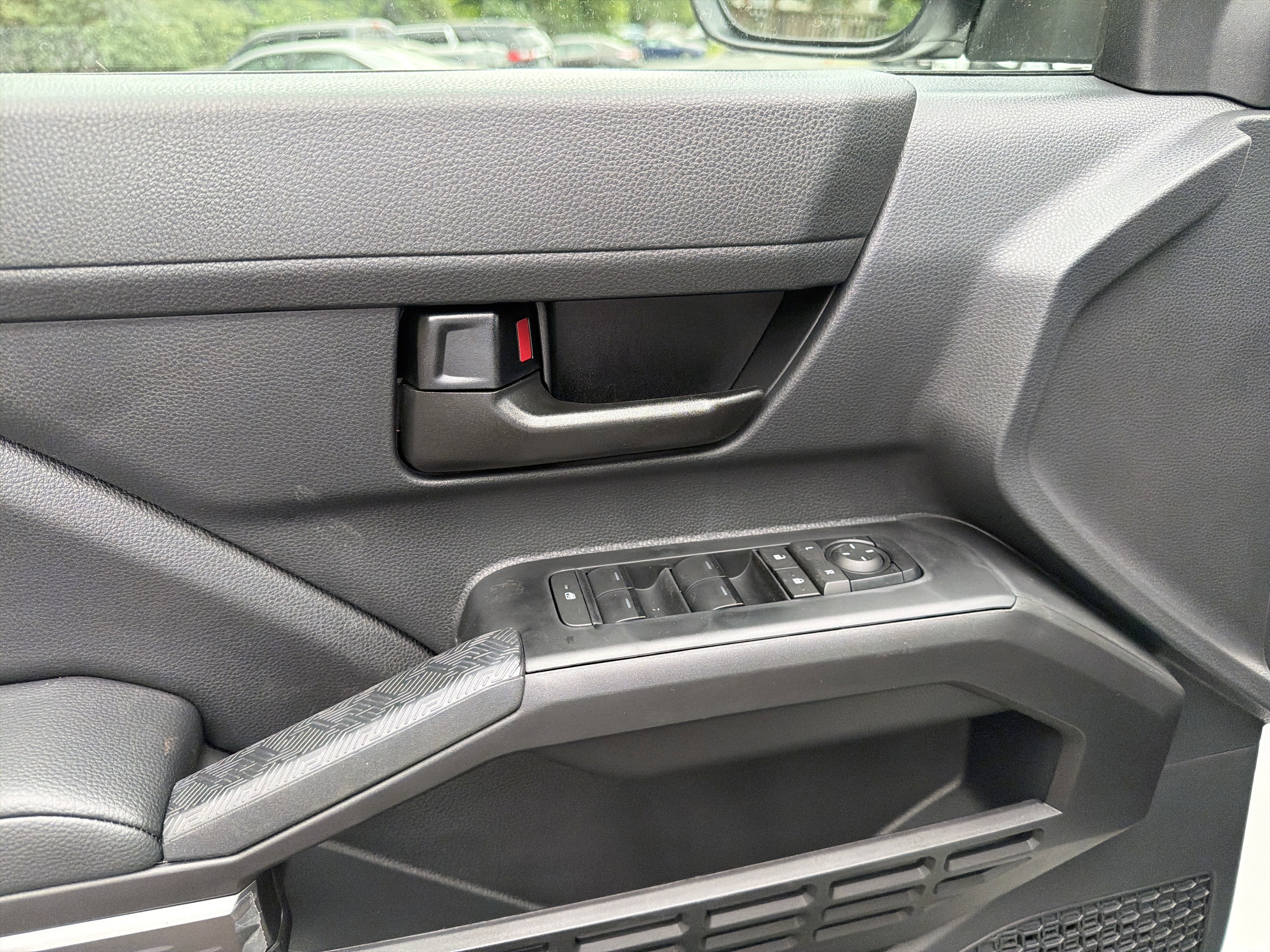 New 2026 Toyota Tacoma SR5 AWD/4WD image 10