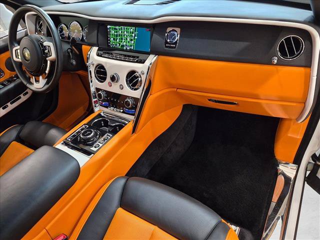 Used 2022 Rolls-Royce Cullinan AWD/4WD image 22