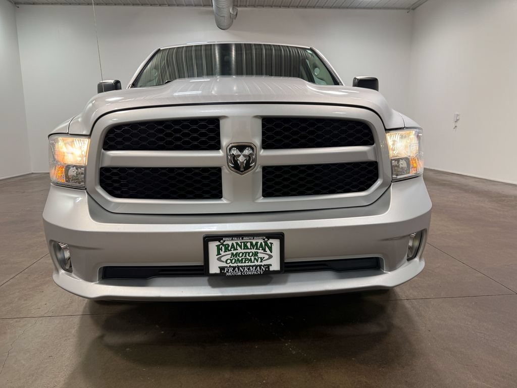Used 2017 RAM 1500 Express RWD image 43