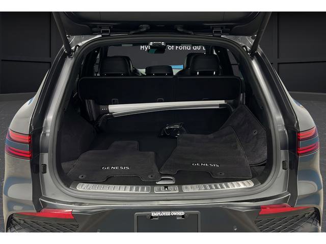 Used 2024 Genesis GV70 3.5T Sport w/ Sport Advanced Package image 27