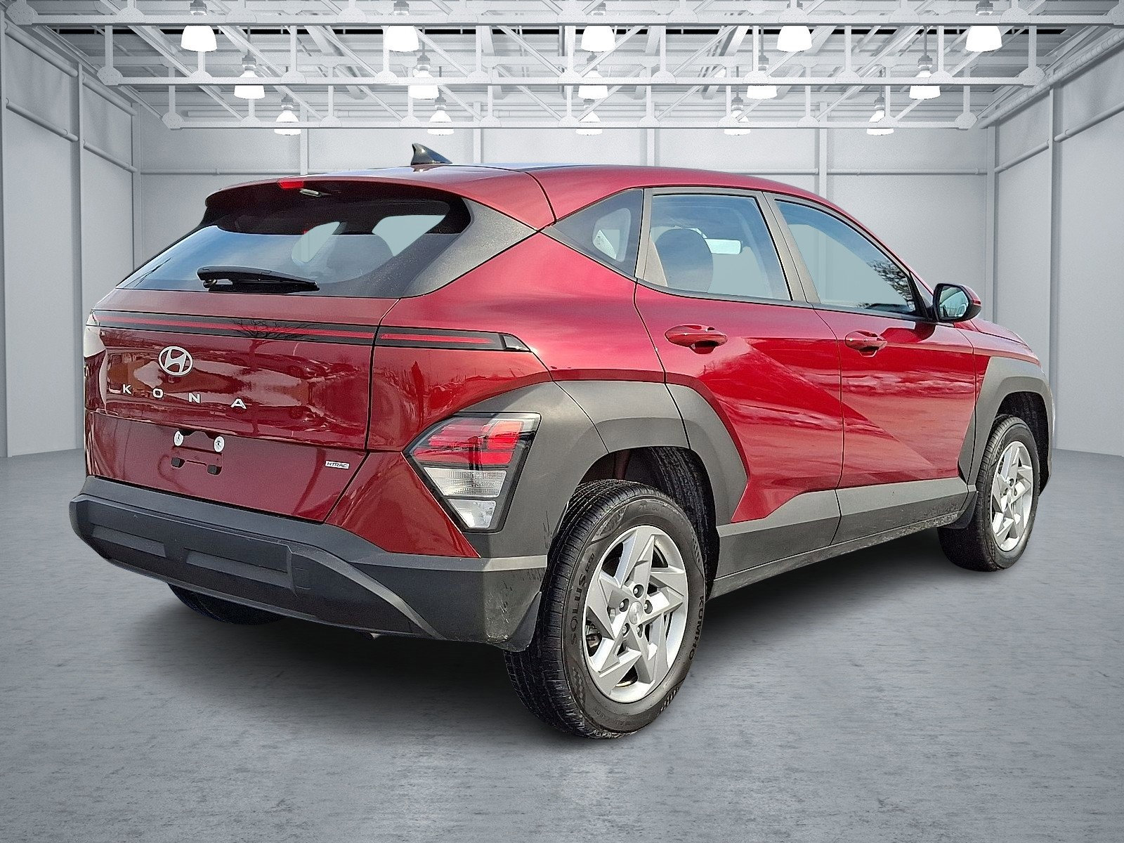 Certified 2025 Hyundai Kona SE image 6