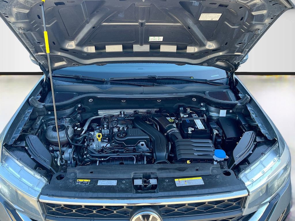 Used 2023 Volkswagen Taos SE image 30