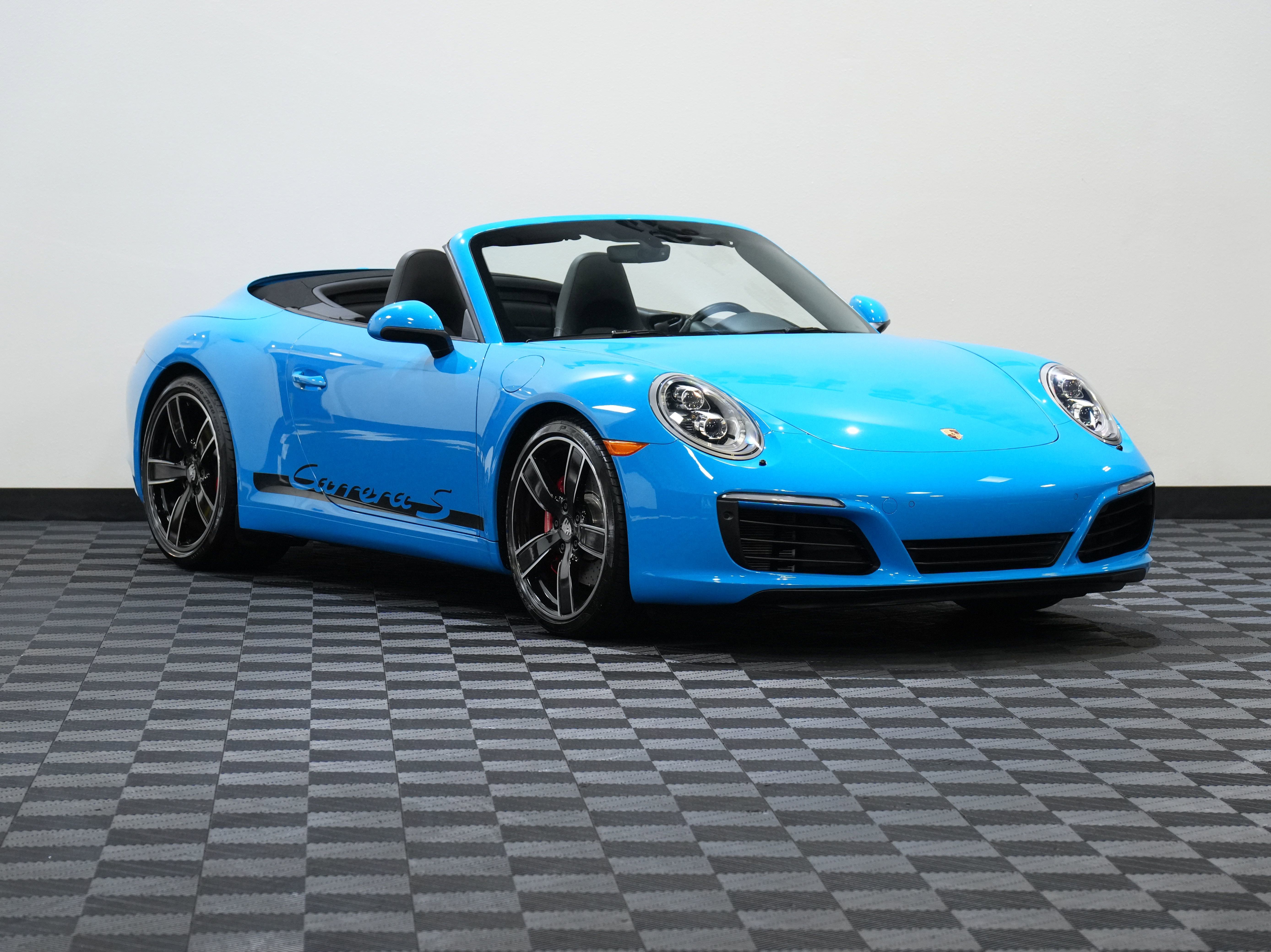 Used 2017 Porsche 911 Carrera S image 5