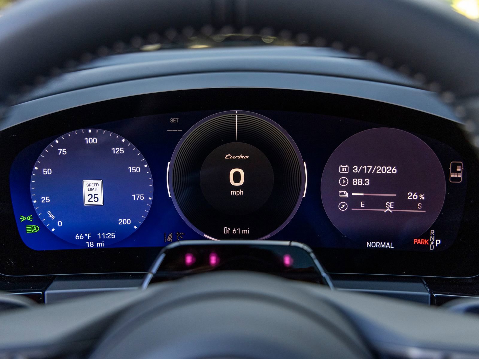 New 2026 Porsche Macan Turbo Electric image 32