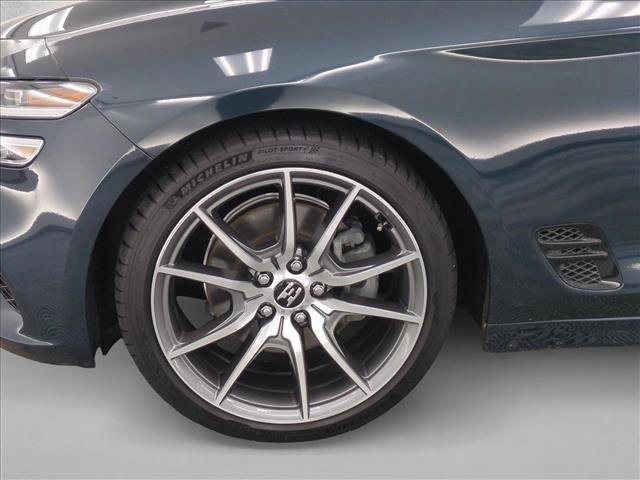 Used 2022 Genesis G70 2.0T w/ Prestige Package RWD image 28