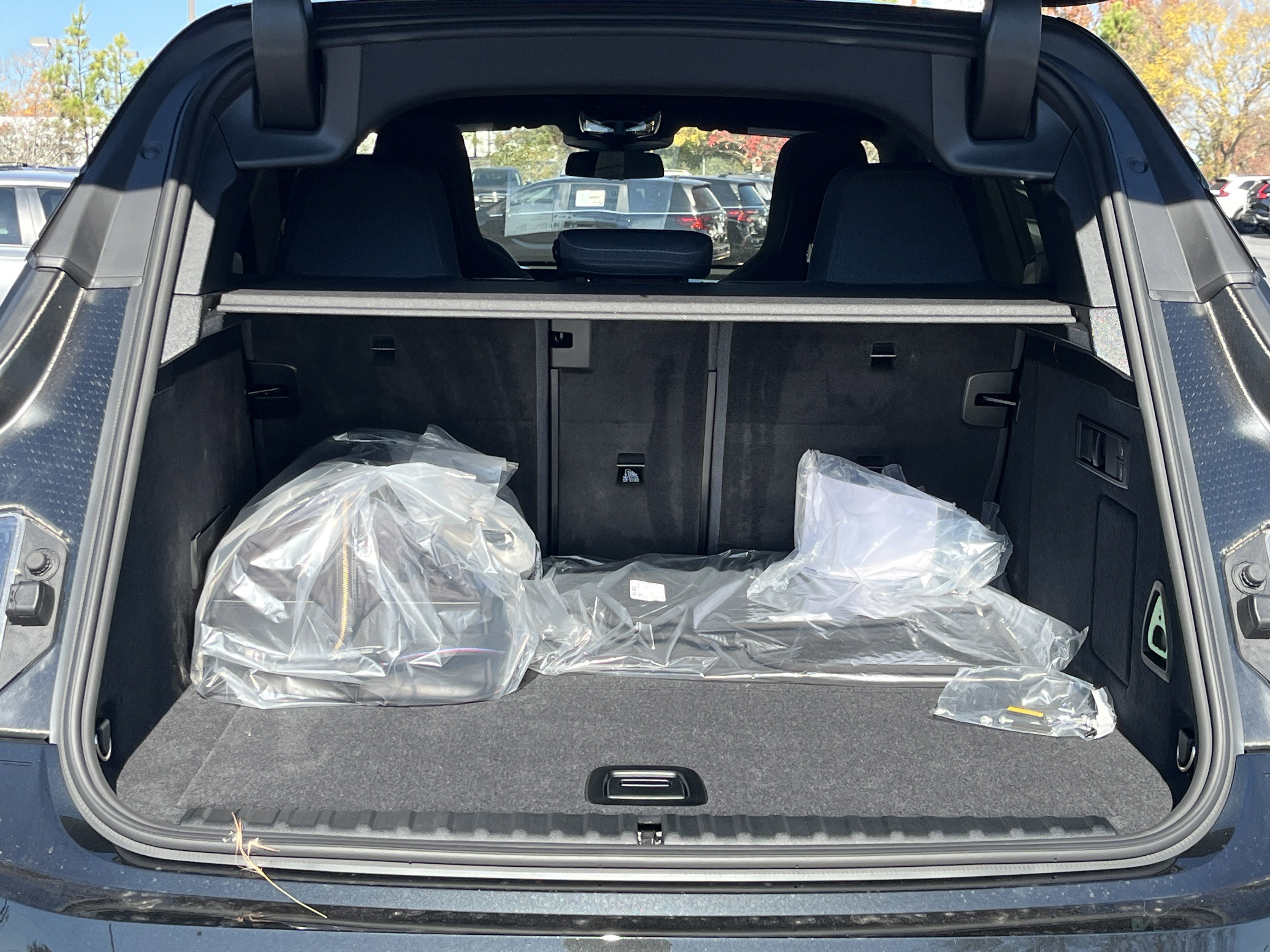 New 2026 BMW iX xDrive45 image 25