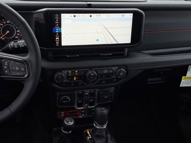 New 2026 Jeep Wrangler Unlimited Rubicon w/ Steel Bumper Group AWD/4WD image 24