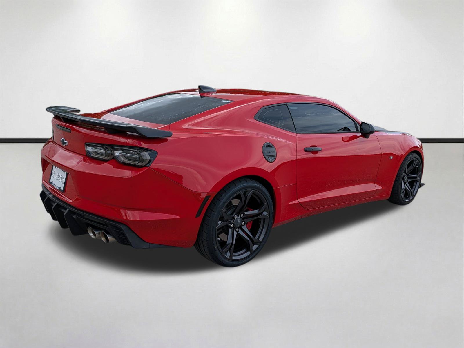 Used 2023 Chevrolet Camaro SS RWD image 4