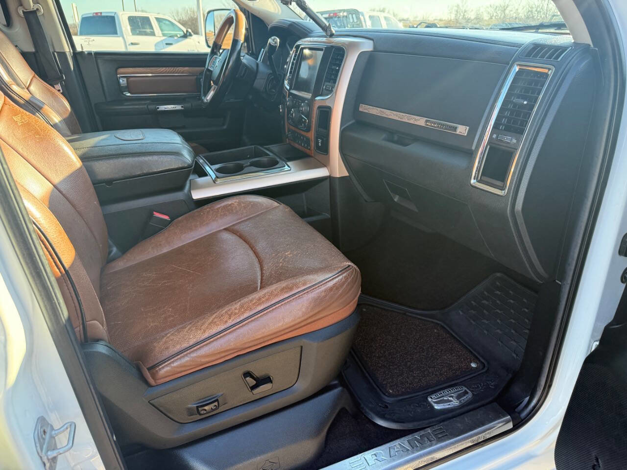 Used 2014 RAM 2500 Longhorn image 33