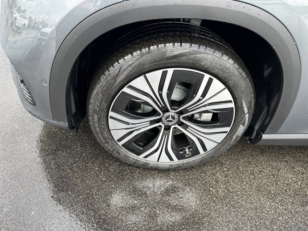 New 2026 Mercedes-Benz EQE 320 4MATIC SUV image 13