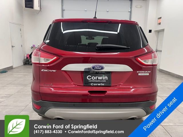 Used 2015 Ford Escape Titanium image 4