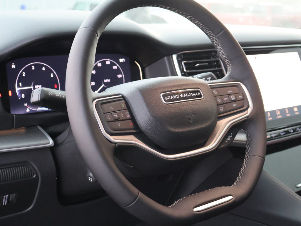 New 2026 Jeep Grand Wagoneer Limited AWD/4WD image 25
