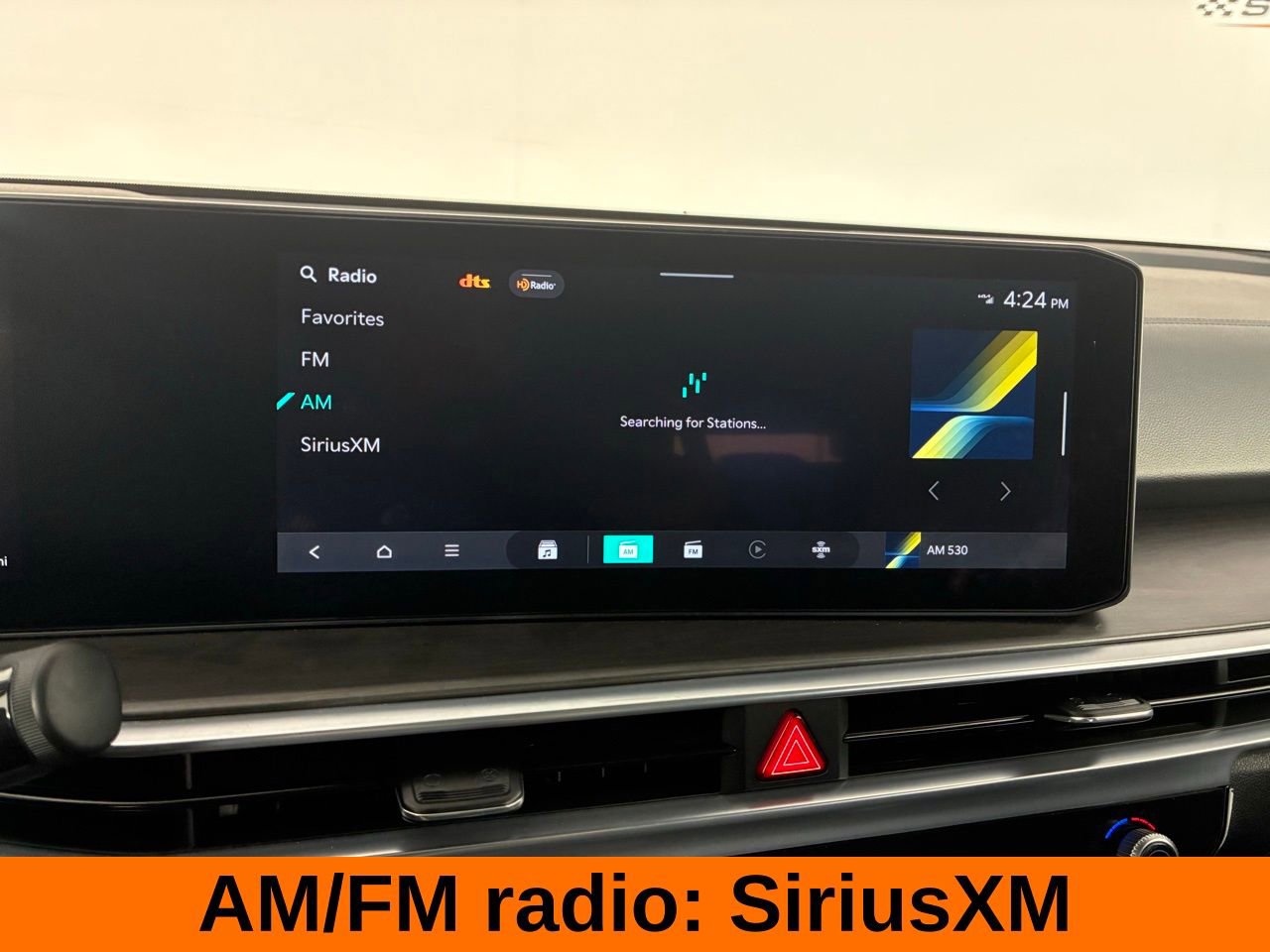 Used 2025 Kia Sorento SX image 16