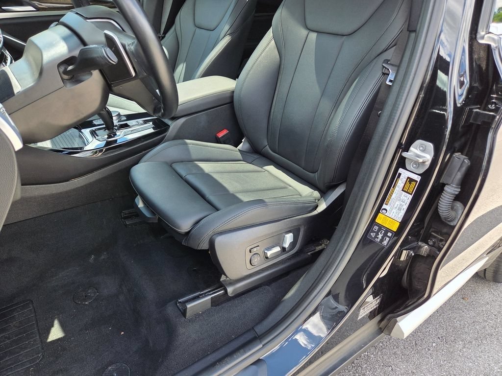 Used 2021 BMW X3 xDrive30i w/ Premium Package AWD/4WD image 6