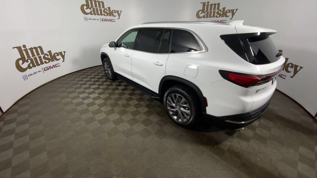 Used 2026 Buick Enclave Preferred AWD/4WD image 6