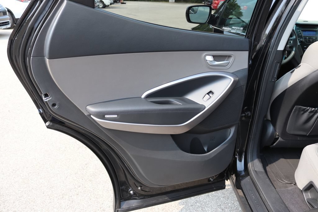 Used 2015 Hyundai Santa Fe Sport AWD/4WD image 30