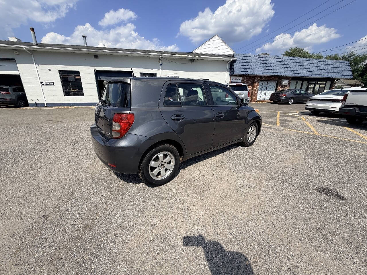 Used 2009 Scion xD FWD image 16
