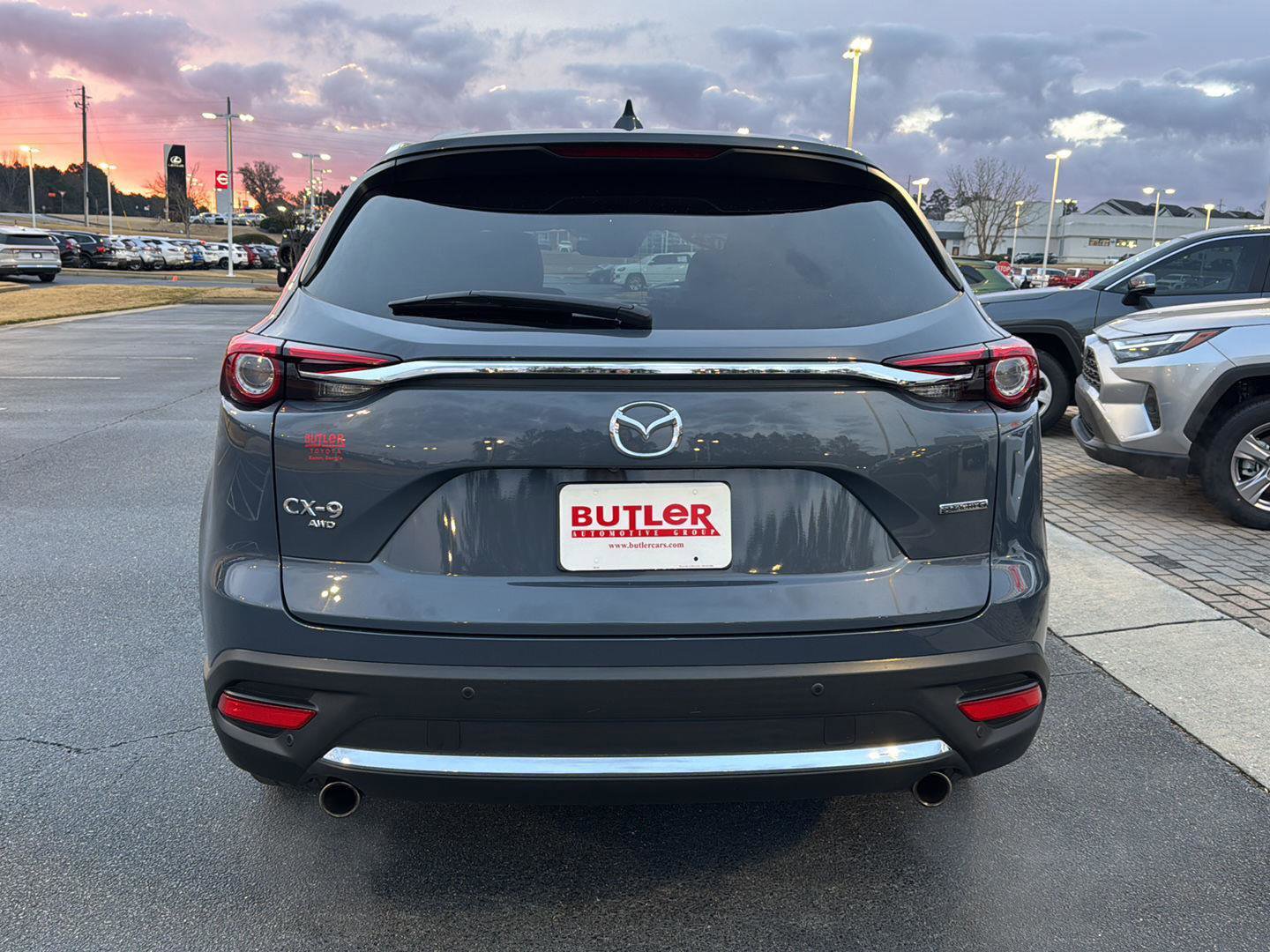 Used 2023 MAZDA CX-9 Carbon Edition image 4