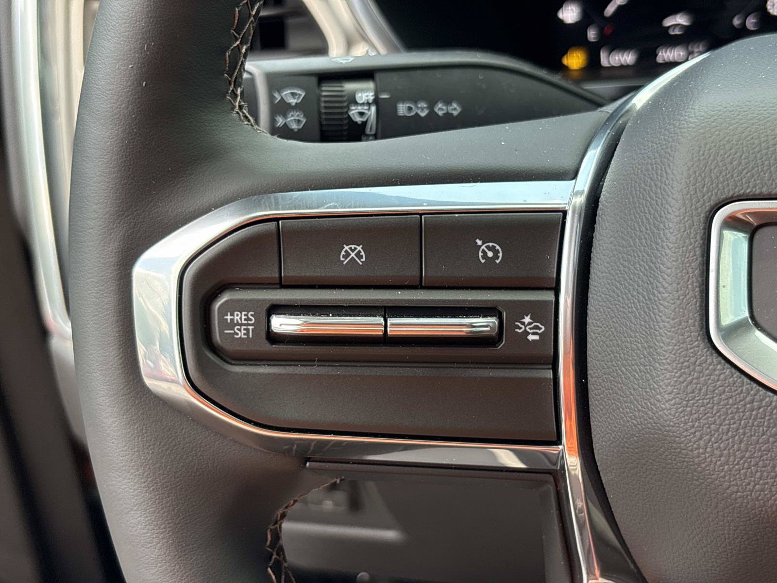 Used 2026 GMC Canyon Denali AWD/4WD image 19