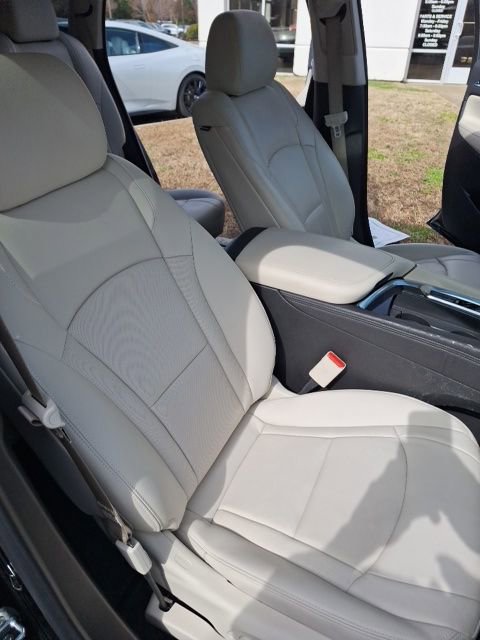 Used 2023 Buick Enclave Premium w/ Experience Buick Package image 22